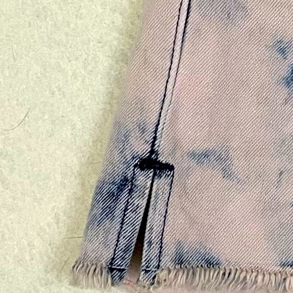 rag & bone/JEAN size 27 bleach blush and dark blue cutoff shorts - Picture 4 of 13